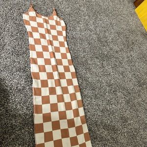 Checkered maxi dress